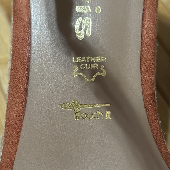 Tamaris Women's Ankle-Strap Wedge Sandal - Picture 4 of 8